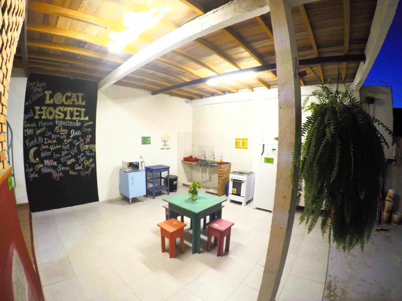 Hostel Da Milla Presidente Figueiredo Exterior foto